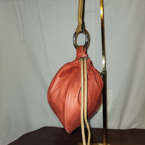 Sequoia Vintage Coral leather hobo with a tan handle - Picture 2 of 11